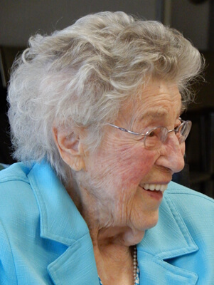 Mme Irène Brouard Dallaire